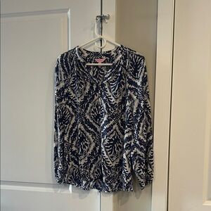 Lilly Pulitzer Navy and White Floral Top